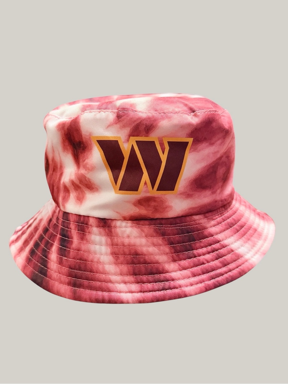 Washington Commanders Bucket Hat Reversible. Worn once